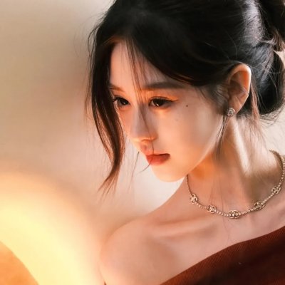 鼹鼠人封面